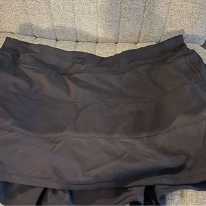 18 Lululemon skirt skort